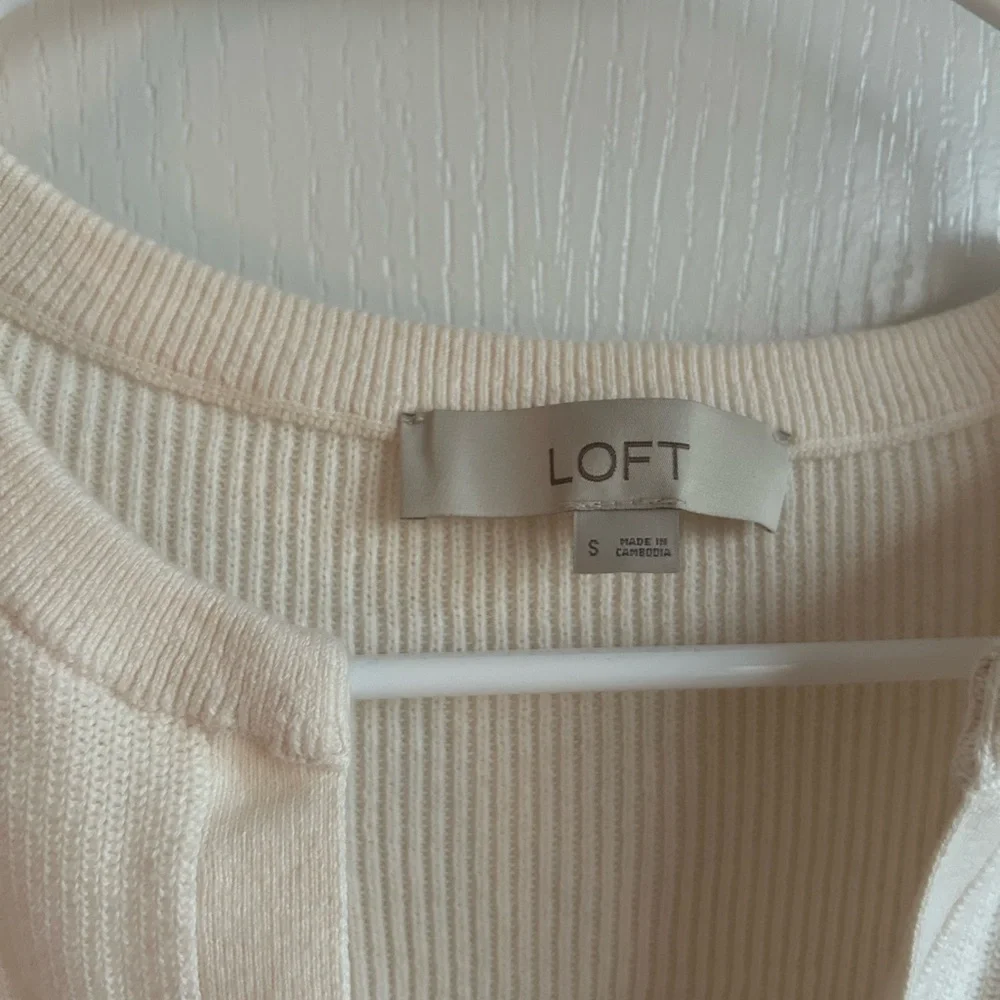 LOFT Cream Ribbed Button-Front Cardigan - Picture 2 of 3